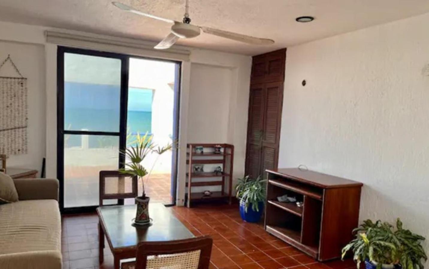 Don Lalo, Family Villa With Sandy Beach At Your Feet. Прогресо Екстериор снимка
